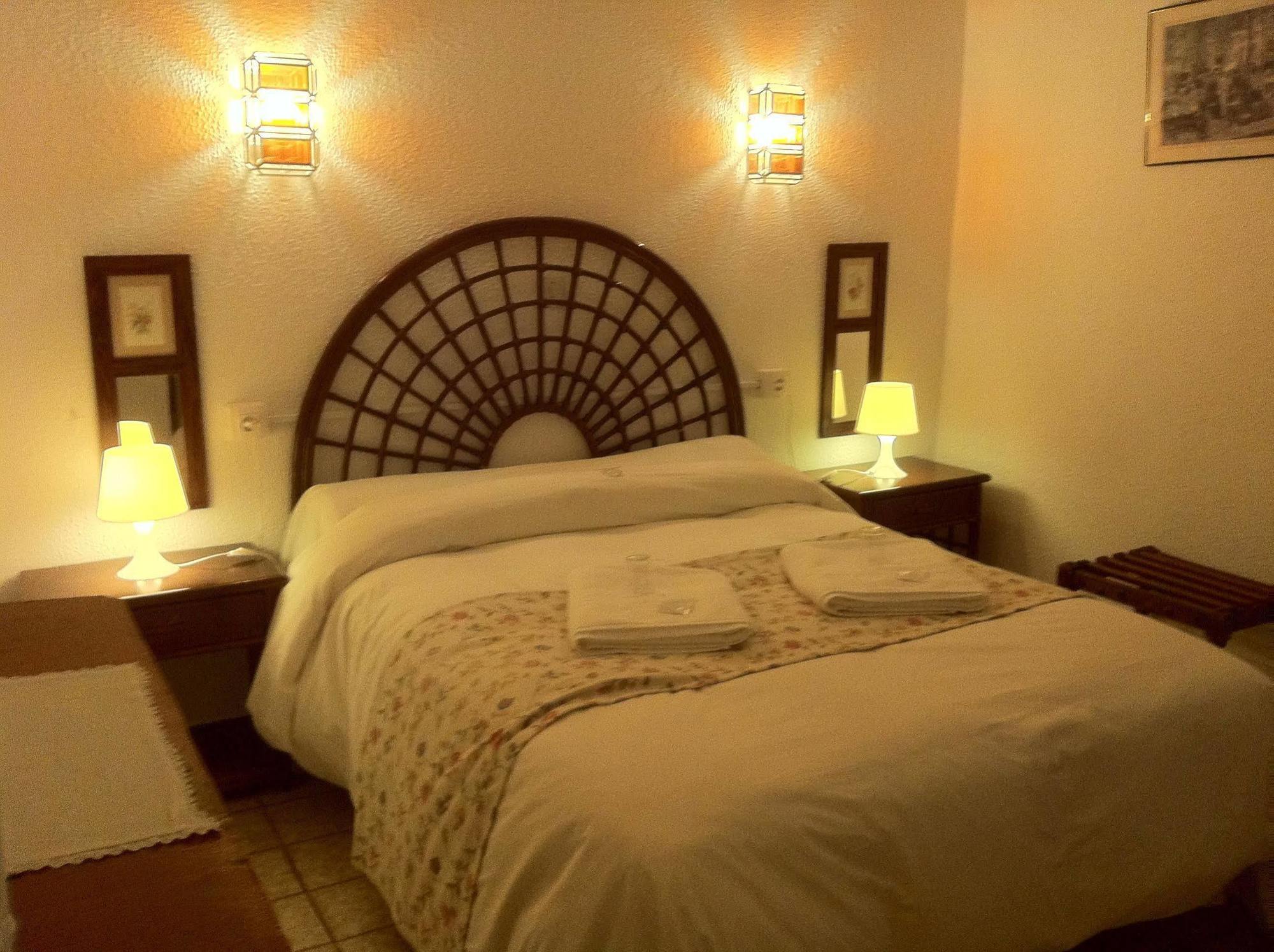 Pension Atlantida Гранада Экстерьер фото